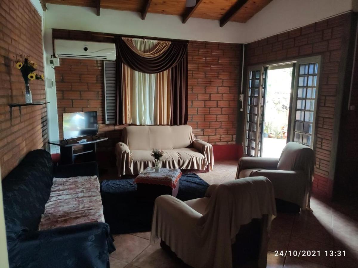 Iguazu Alojamiento "La Casa" Puerto Iguazú Kültér fotó