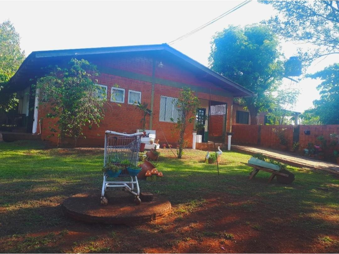 Iguazu Alojamiento "La Casa" Puerto Iguazú Kültér fotó
